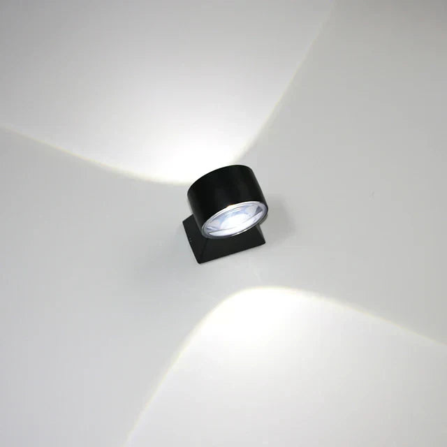 AquaNova Waterproof Aluminium Garden Lamp – Integrated LED, IP65
