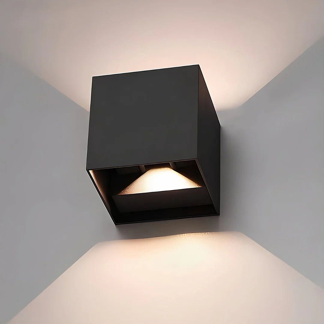 AuraSense Wireless Rechargeable LED Wall Light – Motion Sensor, 350 lm, Magnetic Mount