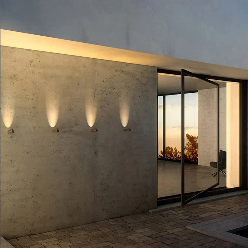 BloomLight LED Outdoor Wall Light – IP65 Waterproof, Warm White
