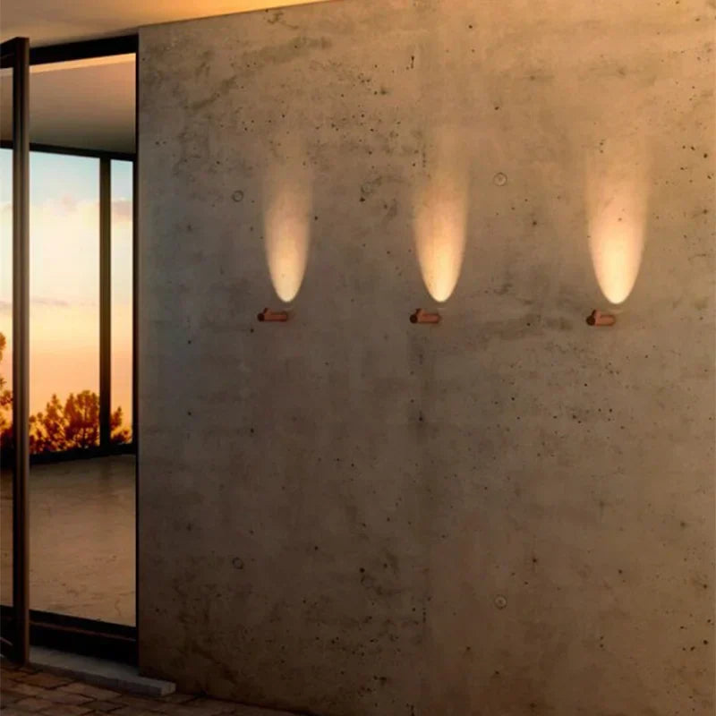 BloomLight LED Outdoor Wall Light – IP65 Waterproof, Warm White