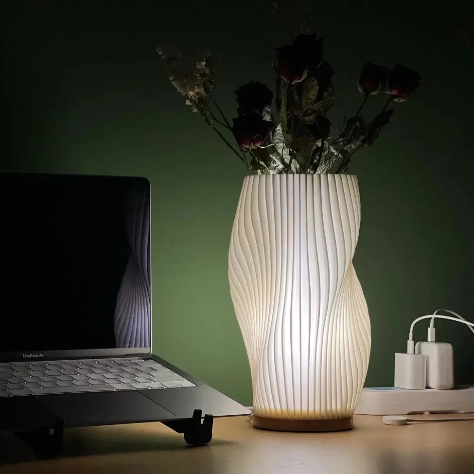 Interiora Modern Design Table Lamp – Touch-Dimmable LED, Sleek Geometric Silhouette