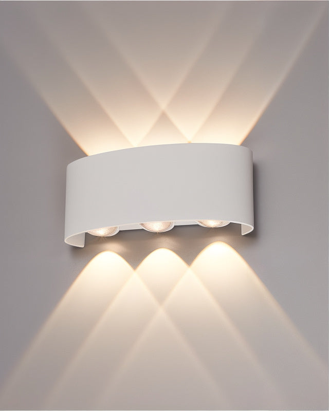 Lunevia LED Outdoor Wall Lamp – IP65 Waterproof, Integrated Warm White (3000K)