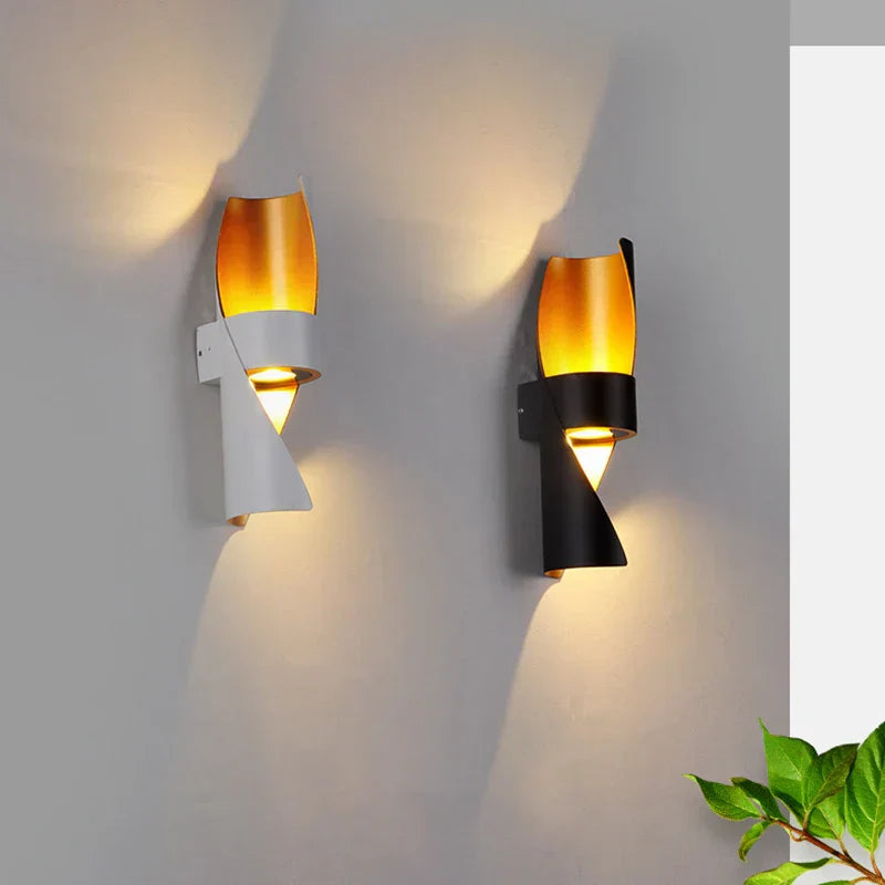 Luxava Waterproof LED Outdoor Wall Light – IP65, Integrated Warm White (3000K)