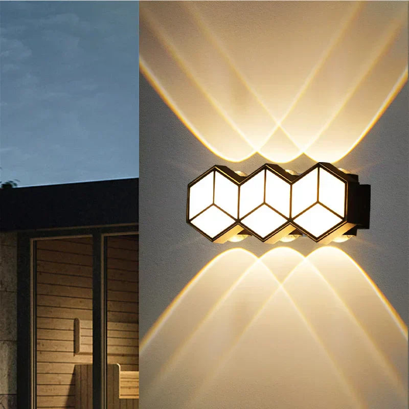 StormLux High-Power LED Floodlight – Dimmable, IP66 Waterproof, Daylight White (6000K)