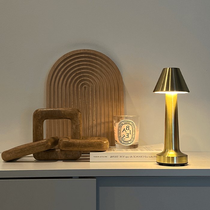 Velossa Wireless Rechargeable LED Table Lamp – Minimalist Cordless Design, Up to 8 Hr Runtime, USB Charging
